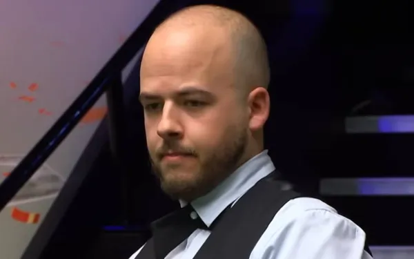 Snookerlegende maakt Luca Brecel met de grond gelijk: "Werken? Wat betekent werken voor hem...!?"