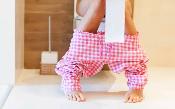 Arts waarschuwt: "Deze gevaarlijke wc-fout maken miljoenen mensen dagelijks!"