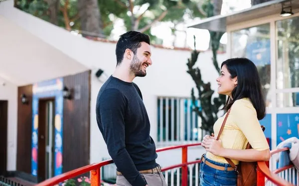 "Ik hou heel veel van mijn vrouw... Maar nu ontmoette ik een hete moeder aan de schoolpoort en de dingen worden lastig!"