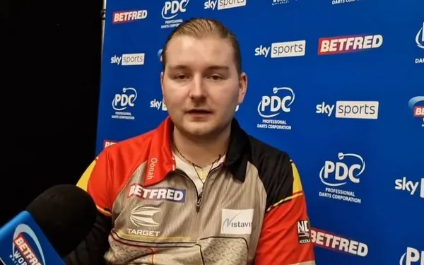 Fans niet mals voor Dimitri Van den Bergh na vroege exit op WK: "Uitleggen kan hij als de beste..."