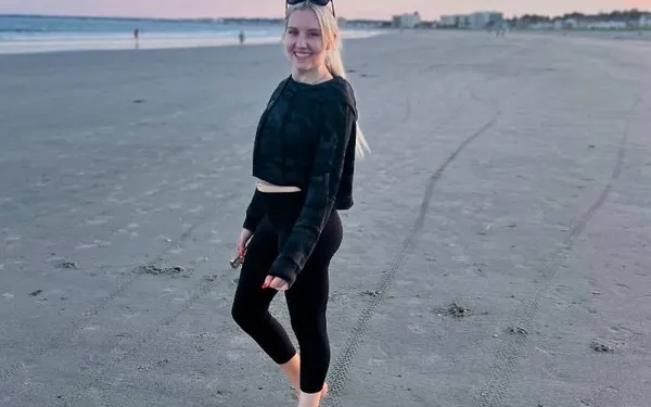 33-jarige Lauren is nog steeds maagd, en ze legt zelf uit waarom: "Eén ding is bij mij anders dan bij andere vrouwen..."