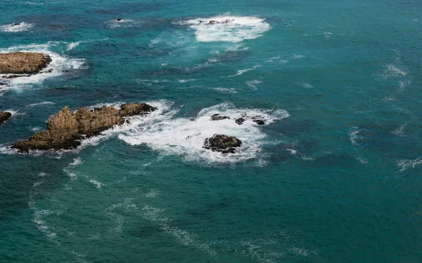 Wetenschappers ontdekken enorme 'anomalie' onder Bermuda Driehoek, en het is ongezien op aarde