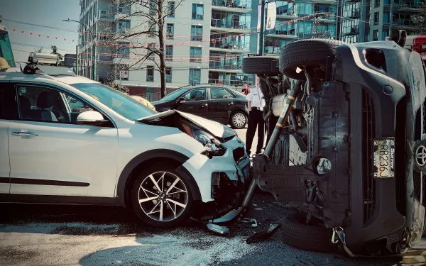 Man met ‘nog 10 seconden te leven’ na auto-ongeluk legt uit welke methode hij gebruikte die je leven zou kunnen redden