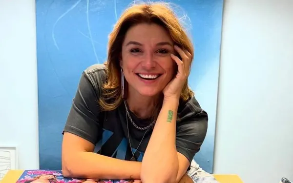 Evi Hanssen maakt indruk op haar volgers met twee overheerlijke foto's: "Pure klasse, pure schoonheid!"