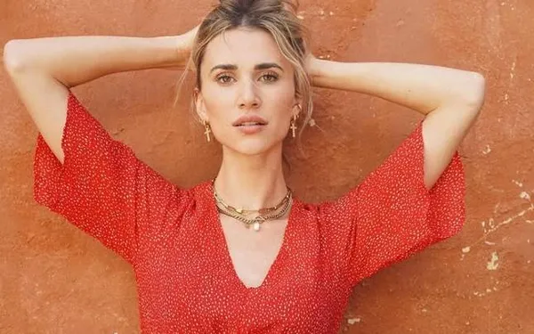 Lize Feryn toont met heerlijke bikinifoto's wat voor een dikke gelukzak haar wederhelft Aster Nzeyimana is