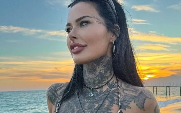 Louanna vindt zichzelf een '10 op 10' en toch... :"Ik word constant bedrogen! Ze kunnen niet aan dat ik ook een brein heb"