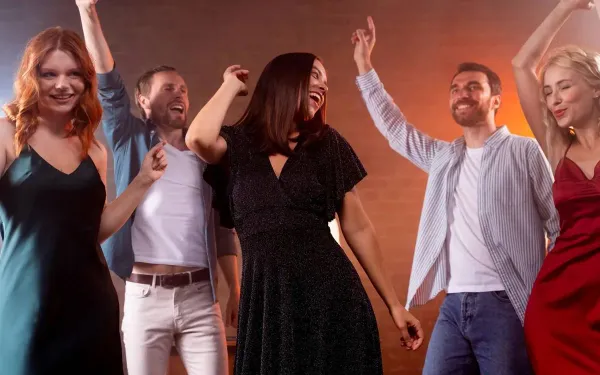 Vlaamse jongeren haken massaal af, dertigers nemen het over op de dansvloer! En dit is de reden...