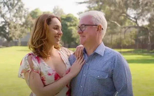 Gen Z-vrouwen kiezen plots massaal voor oudere mannen! Dit is de reden (en het heeft niks te maken met sugar daddies)...