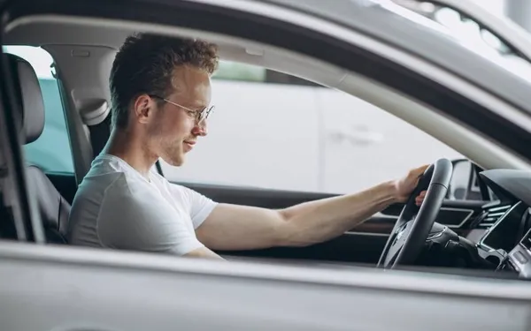 Veel Vlamingen met een leasingwagen laten zich hierdoor vangen: "De kosten kunnen serieus oplopen!"