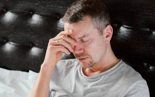 Dirk (41) weet het even niet meer: "Ik kan mijn vrouw niet plezieren... Nu hebben de buren voorgesteld het in mijn plaats te doen"