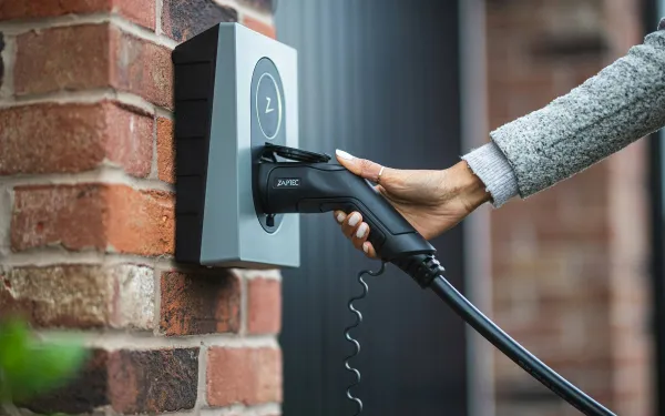 Veel Vlamingen maken deze grote fout met hun laadpaal thuis, en het kan een fikse boete opleveren