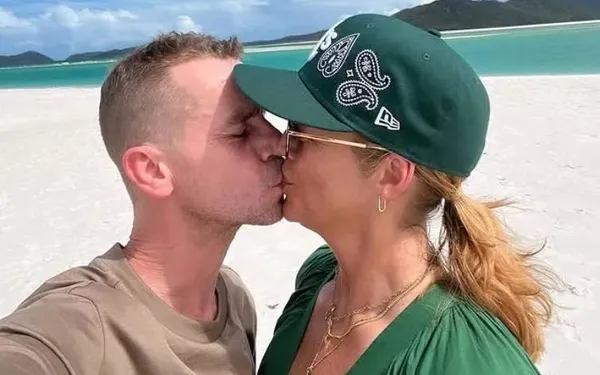 Kelly Pfaff en Sam Gooris doen intieme bekentenis en verklappen hoe vaak ze 'aan elkaar zitten'