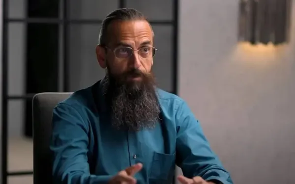 AI-expert komt met 'angstaanjagende' boodschap: "Dit zijn de enige jobs die in 203 nog zullen bestaan..."