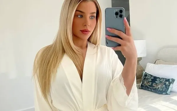 Voetbalster Madelene Wright heeft nieuwe lingerie gekocht en die laat ze ons maar al te graag zien (foto's)