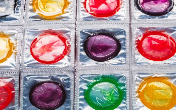 Oorlog in Midden-Oosten zorgt voor forse prijsstijging... van condooms: zoveel betaal je nu meer