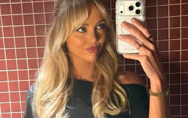 'Wiplegende' Annie klapt uit de biecht over speciale seksregels, maagden onderwijzen en doktertje spelen met een 83-jarige