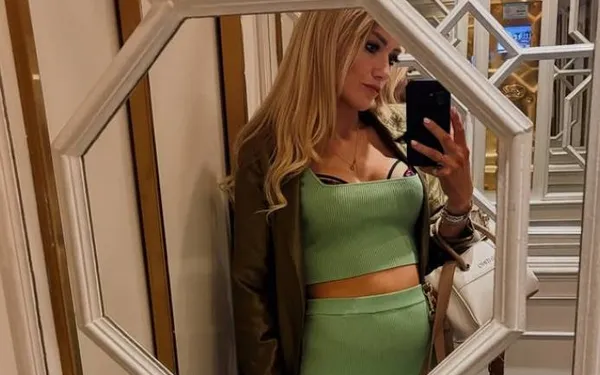 Charlotte Van Looy, die een baby verwacht met Ruben Van Gucht, zet haters op hun plaats met 'speciale' foto