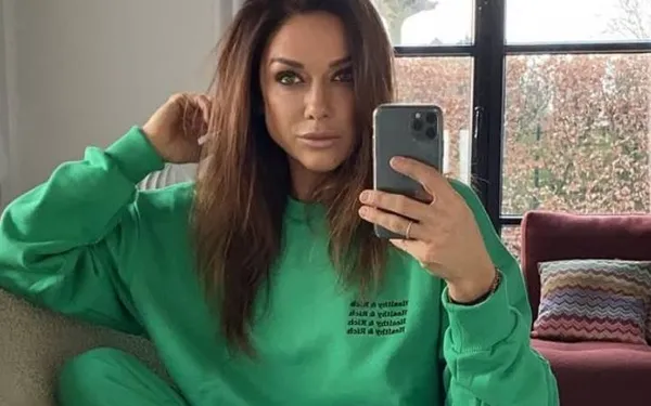 Valerie De Booser vindt dat ze "vroeger knapper was, maar nu mooier"... Deze foto's van haar zijn vooral geweldig!
