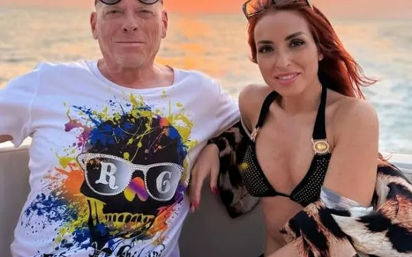 Loredana De Amicis (40) laat alles lekker schudden in bikini — en uiteraard krijgt ook Patje een rol toebedeeld