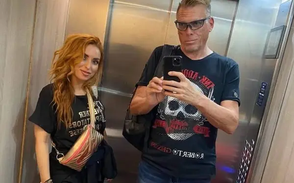 Dank u Patje! Pat Krimson maakt ons erg blij door een knappe bikinifoto van Loredana te delen