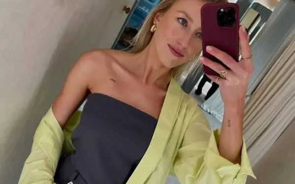 Alina uit 'De Mol' pronkt nog eens met haar indrukwekkende tempel van een lijf in bikini (foto's)