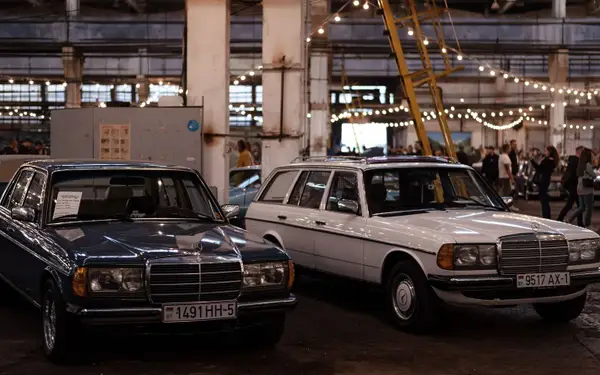 In 2017 betaalde de Vlaamse bingokoning een Belgisch record voor deze Mercedes. Nu weten we wat hij écht waard was