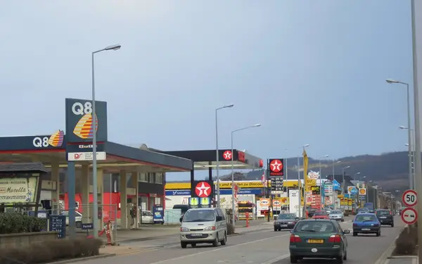 Diesel tikte €2,50 aan: zoveel scheelt het als Belg als je nu gaat tanken in Luxemburg