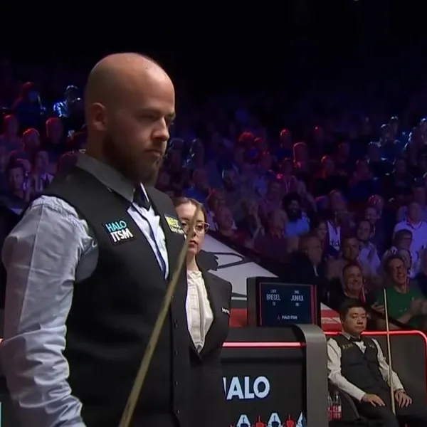 Luca Brecel zorgt op WK snooker voor irritatie bij andere spelers, en wel om een heel bijzondere reden