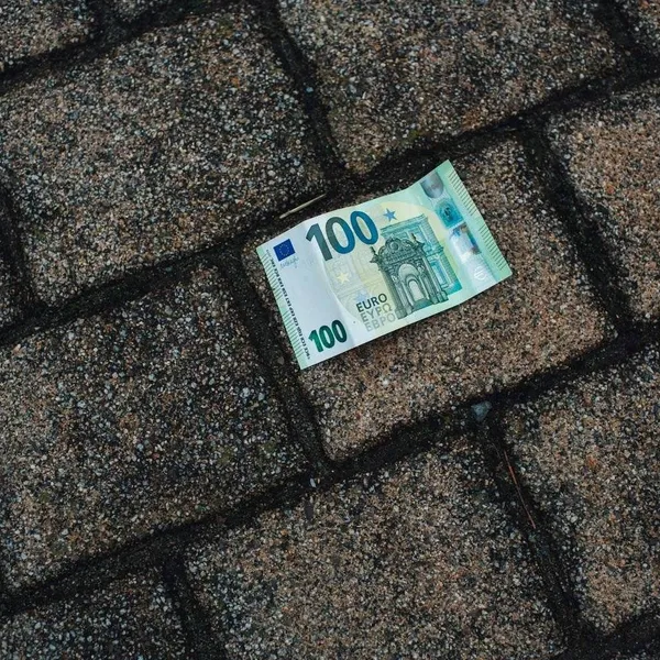 Deze cijfers spreken voor zich: kun je als Belg beter vastgoed verhuren of sparen?