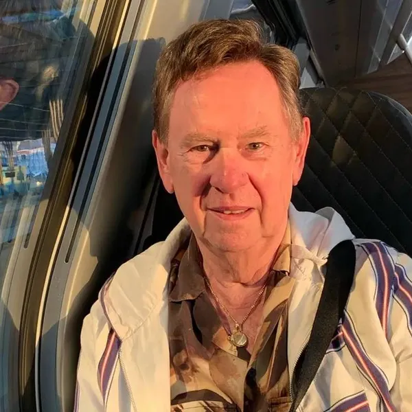Na Michel Van Den Brande en Wendy Van Wanten, is ook Koen Crucke boos over zijn pensioen: "Dit bedrag is een schande!"