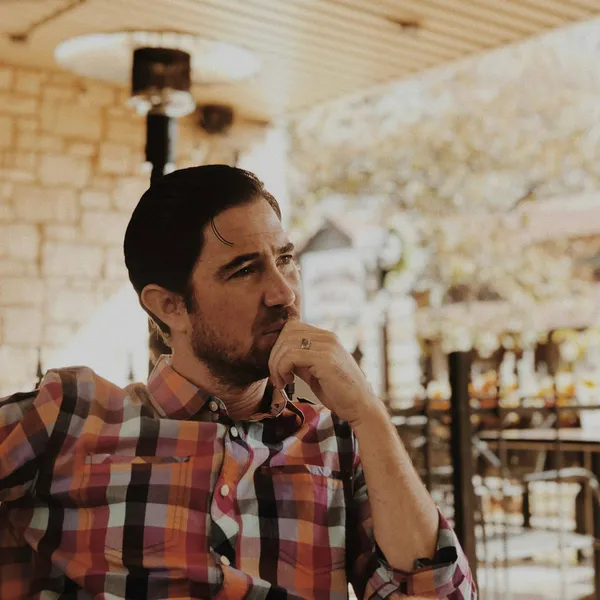 Ronny kan zijn vriendin niet meer meester: "Ze bespringt me constant en wil alleen maar van bil gaan!"