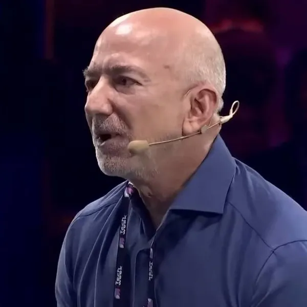 Jeff Bezos doet schokkende voorspelling over de toekomst van de mensheid (en misschien wil je het niet horen)