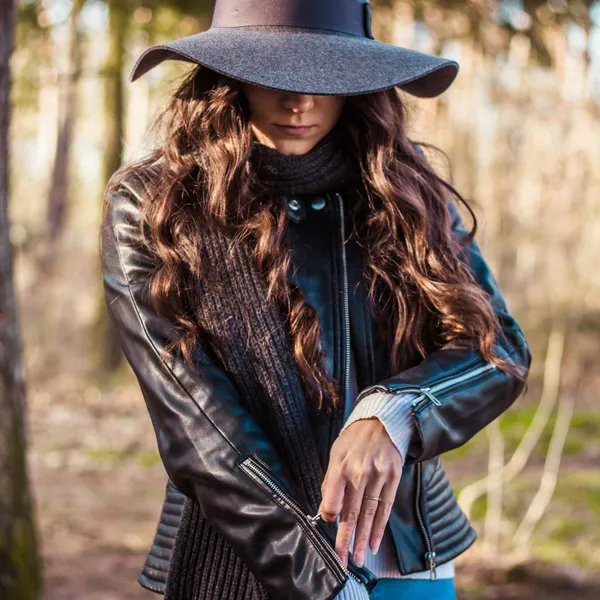 "Ik ben een geobsedeerde seksverslaafde... Je gelooft nooit wat ik op het werk doe om niet helemaal gek te worden"