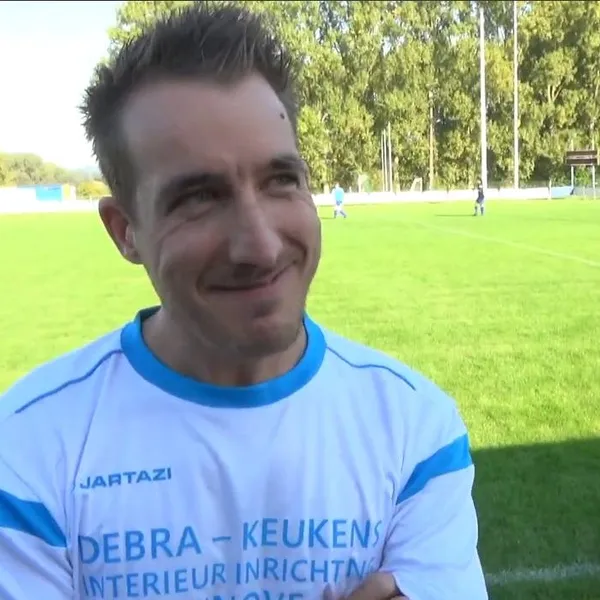 “Ik ben een goeie minnaar!" Andy Peelman legt uit wat hem zo succesvol maakt in bed