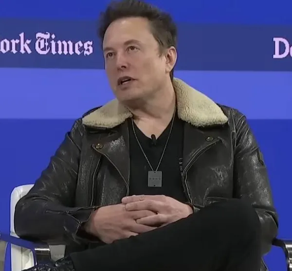 Elon Musk schokt de wereld met tweet van drie woorden, en zegt dat Europees land met 58 miljoen inwoners 'verdwijnt'