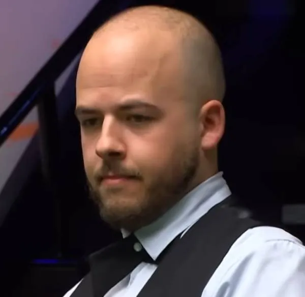 Snookerlegende maakt Luca Brecel met de grond gelijk: "Werken? Wat betekent werken voor hem...!?"