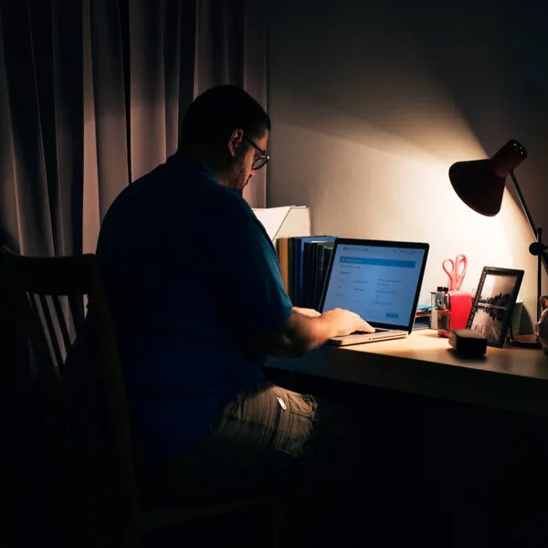 Jullie gingen in 2025 weer massaal op zoek naar 'volwassen filmpjes', en deze 3 categorieën waren het populairst...