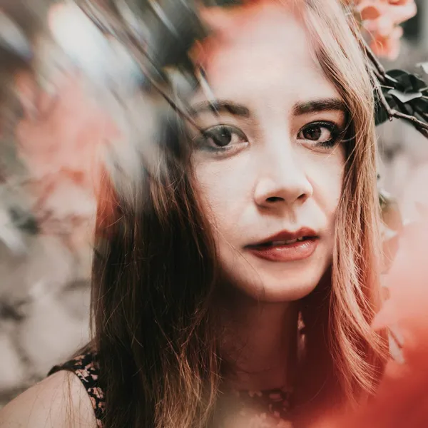 'Cheatmas' is de dag van het jaar waarop het meest scheefgewipt wordt. Lisa onthult hoe ze die dag haar man om de tuin leidde...