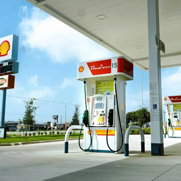 Boodschappen doen en tanken in Nederland: zoveel kan je als Vlaming (niet) besparen