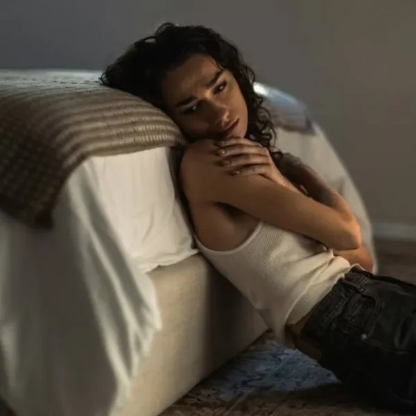 "Ik werd betrapt door mijn beste vriendin toen ik een beurt kreeg van de loodgieter. Maar dan gebeurde het ondenkbare..."