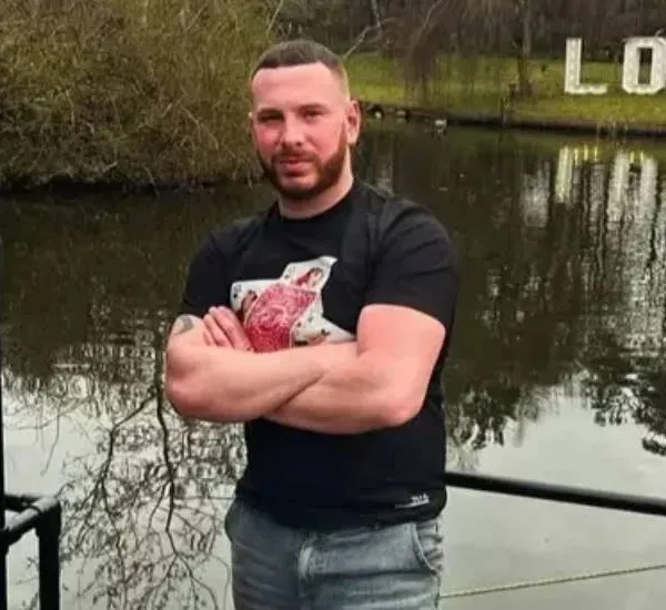 Benny sliep met meer dan 1.000 vrouwen, maar waarschuwt nu: "Eén ding maakte me helemaal kapot!"