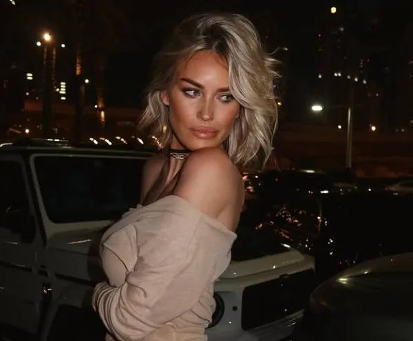 Enkele heerlijke bikinifoto's van Amy De Winter, da's ook een meer dan goeie manier om het jaar af te sluiten