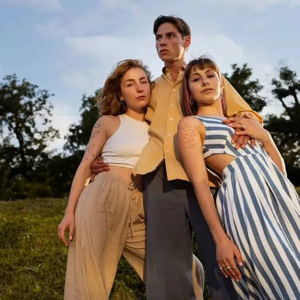 Triootjes zijn tegenwoordig 'heter' dan ooit: zo begin je eraan en laat je het vlekkeloos verlopen