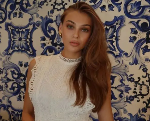 Valentine, de nieuwe vriendin van Ruben Van Gucht, windt er geen doekjes om: "Dat is wat Ruben tegen me zegt..."