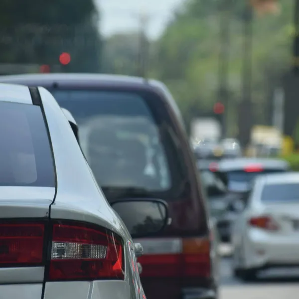 Bizar: deze verkeersovertreding kost je in Vlaanderen je rijbewijs, maar in Wallonië kom je er vanaf met een geldboete