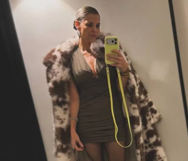 Tanja Dexters heeft klaar en duidelijke boodschap: "Het moet niet altijd all the way gaan, maar... the bitch is back!"