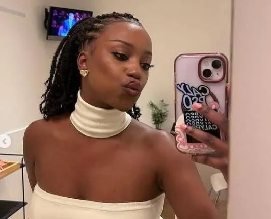 Jennifer Heylen liegt blijkbaar al jaren over haar leeftijd en verklapt waarom: "Ik was toen zat!"