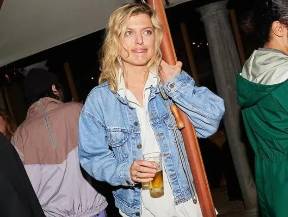 Ella Leyers deelt straffe foto en lijkt klaar voor carrière als olympische atlete: "Knap én super grappig!"