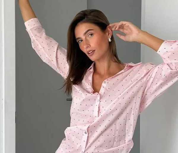 Vlaamse juf / model Rachel mocht 30 kaarsjes uitblazen... Wij vieren dat met enkele van haar heetste foto's!