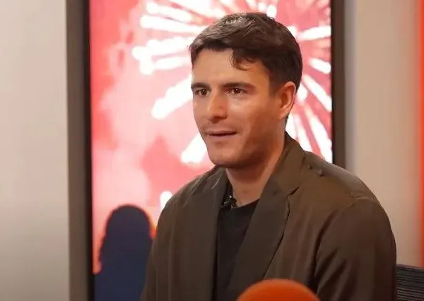 Conner Rousseau wil ons allemaal 'rijker' maken, vakbonden zijn woedend: "Daarvoor hebben we de politiekers niet nodig!"